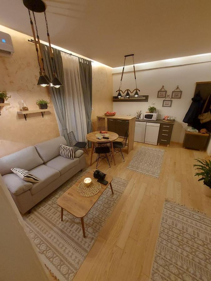 Obilic Apartmani Belgrado Esterno foto
